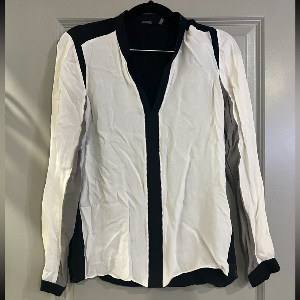 Elie Tahari Small, long sleeve blouse
